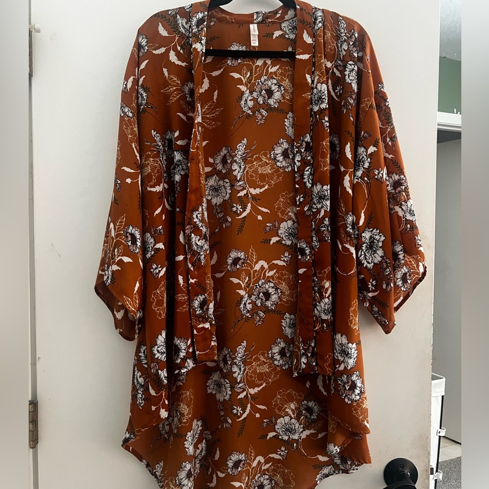 Floral Kimono in Rust and White